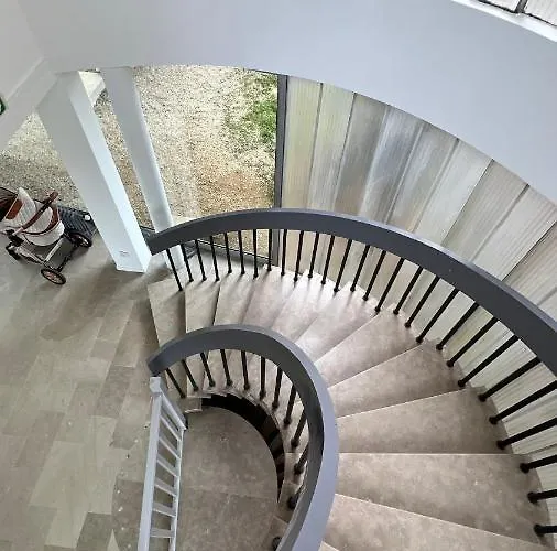 Centre Avec Parking Privatif ديجون